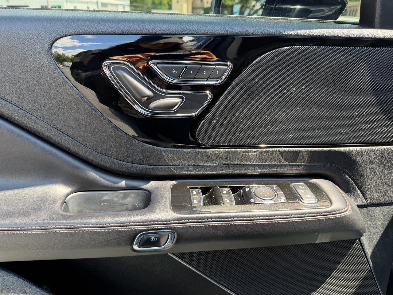 Lincoln Aviator Livery AWD 2023