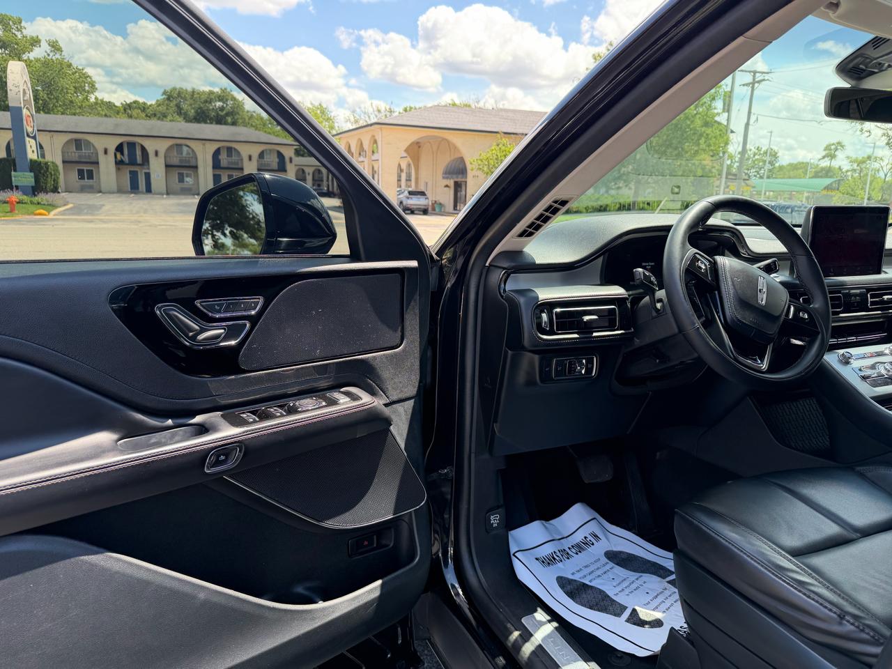 Lincoln Aviator Livery AWD 2023