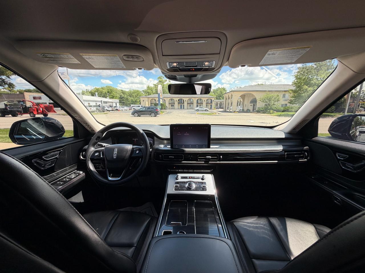 Lincoln Aviator Livery AWD 2023