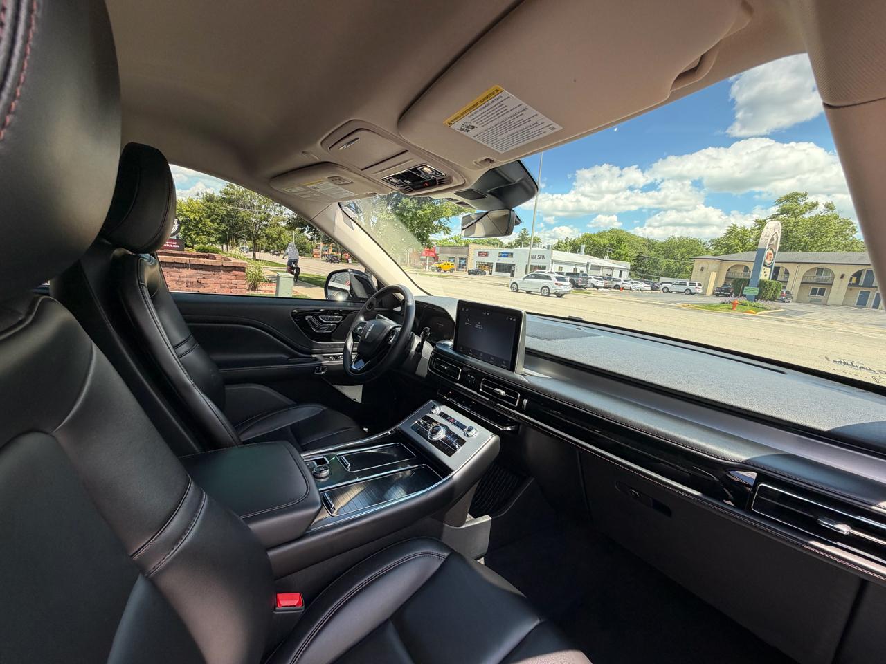 Lincoln Aviator Livery AWD 2023