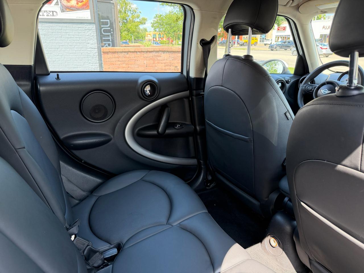 MINI Cooper Countryman FWD 4dr 2013