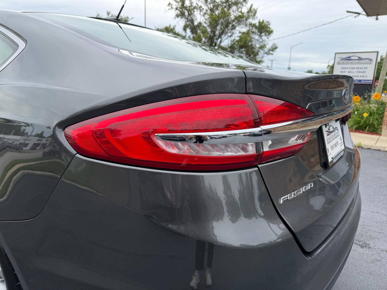 Ford Fusion SE FWD 2017