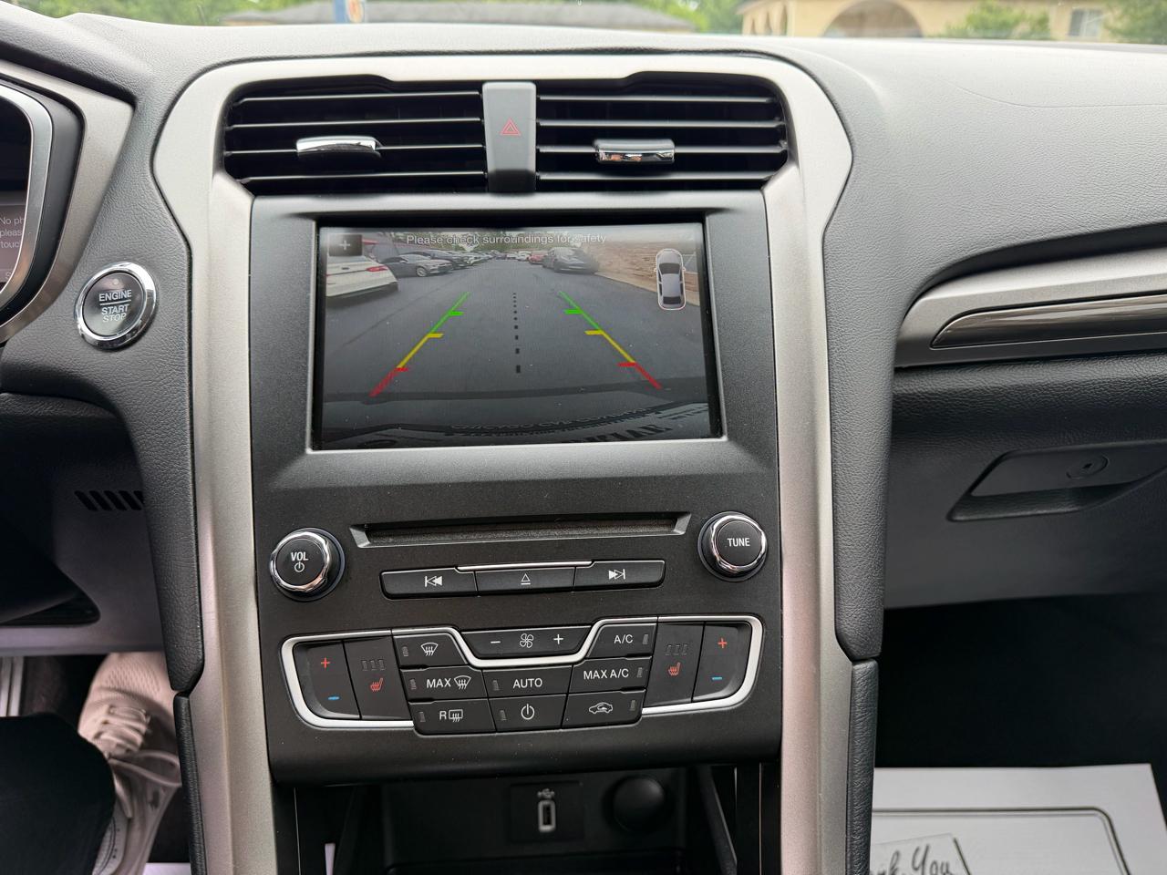 Ford Fusion SE FWD 2017