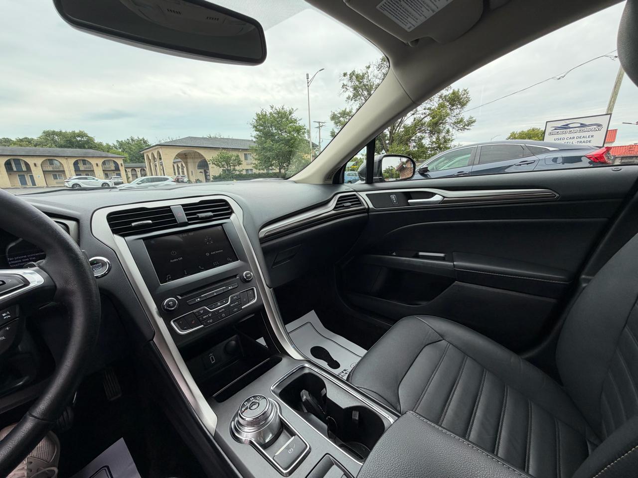 Ford Fusion SE FWD 2017