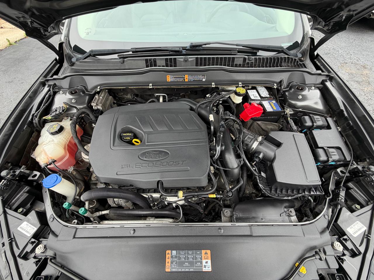 Ford Fusion SE FWD 2017