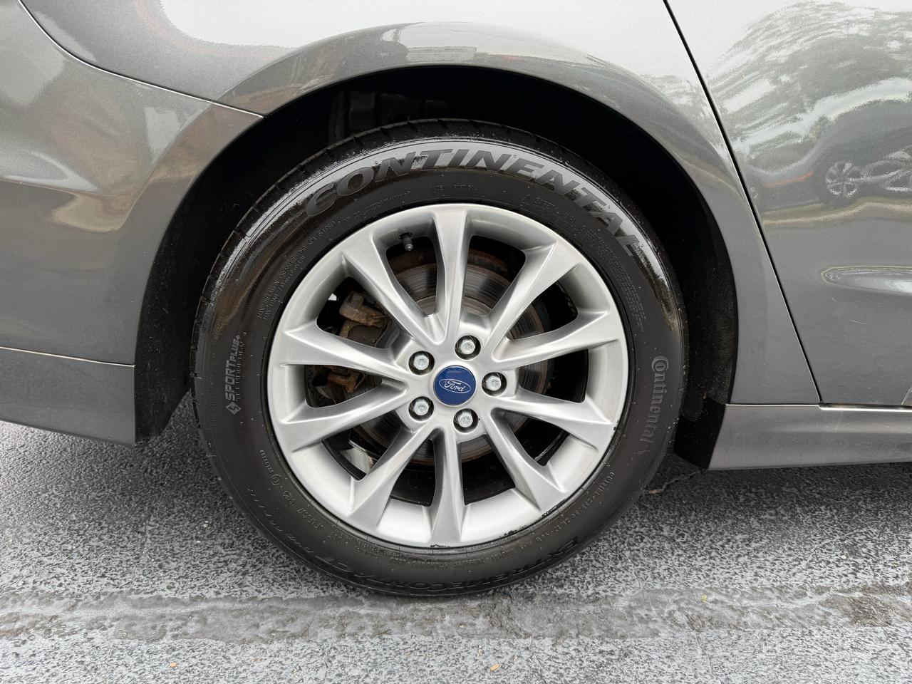 Ford Fusion SE FWD 2017