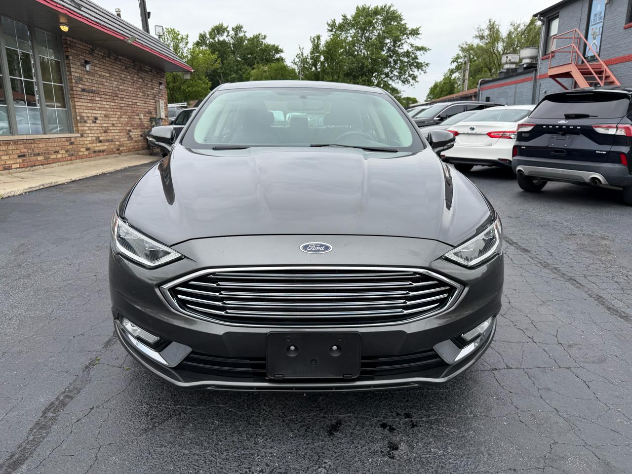 Ford Fusion SE FWD 2017