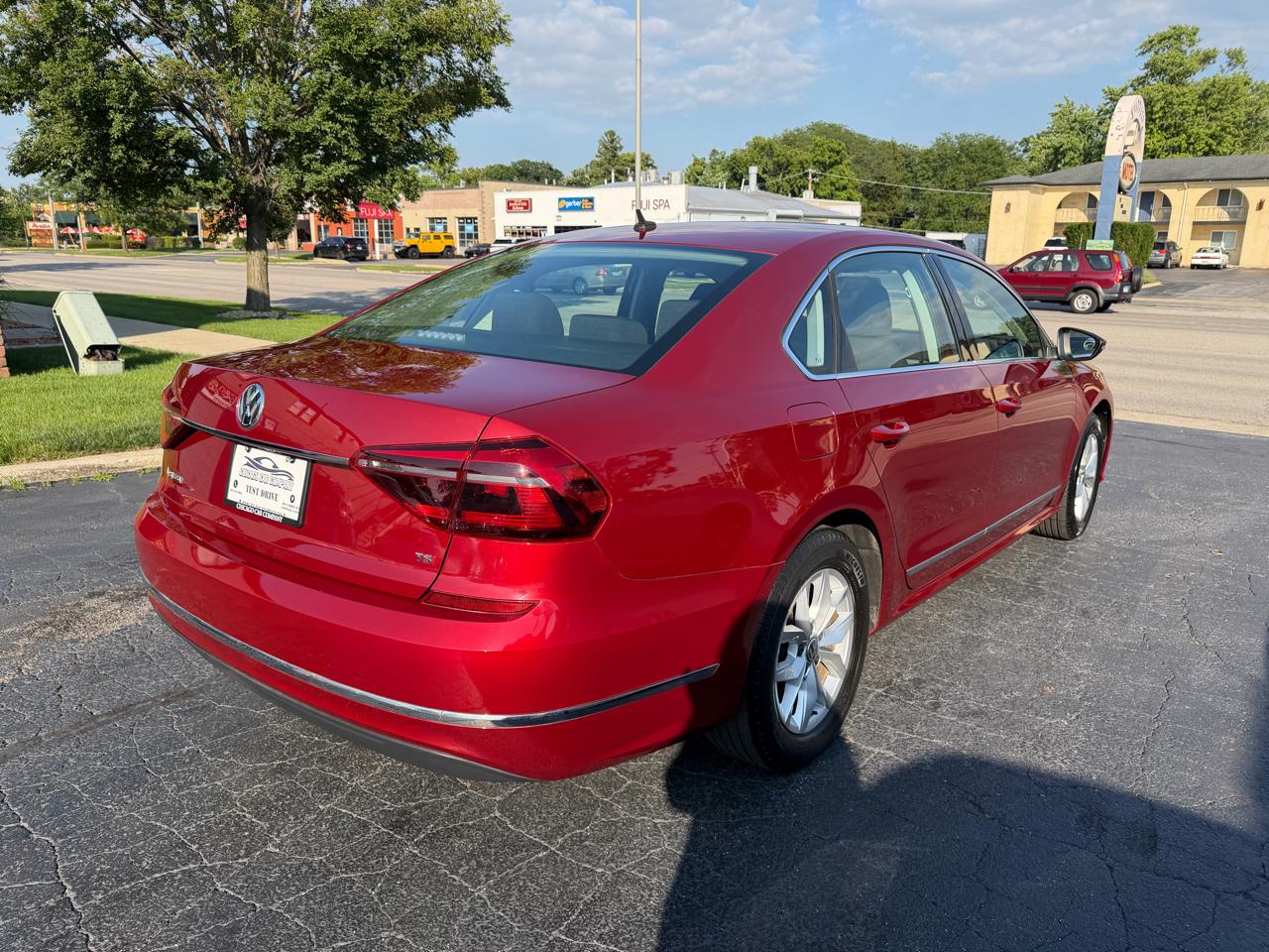 Volkswagen Passat 1.8T S Auto 2017