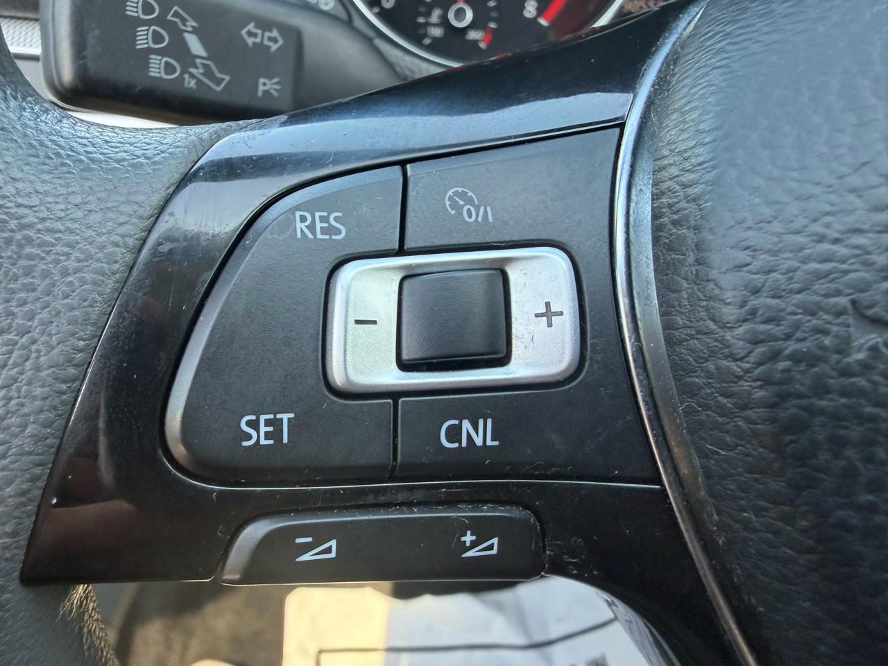 Volkswagen Passat 1.8T S Auto 2017