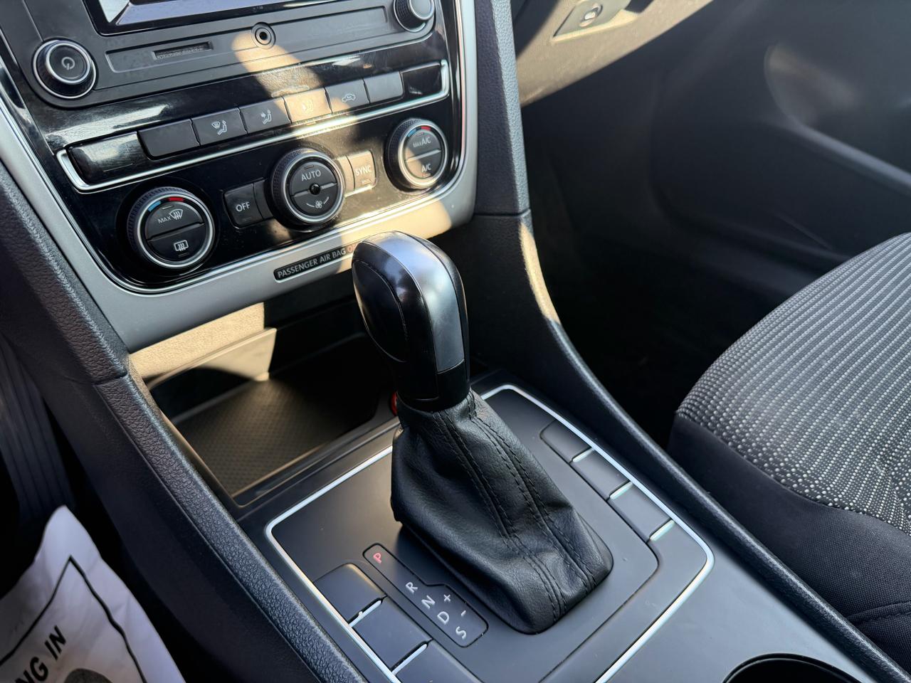 Volkswagen Passat 1.8T S Auto 2017