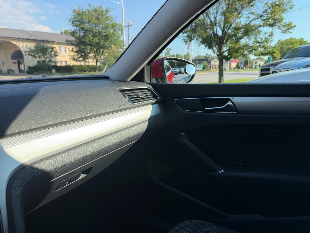 Volkswagen Passat 1.8T S Auto 2017