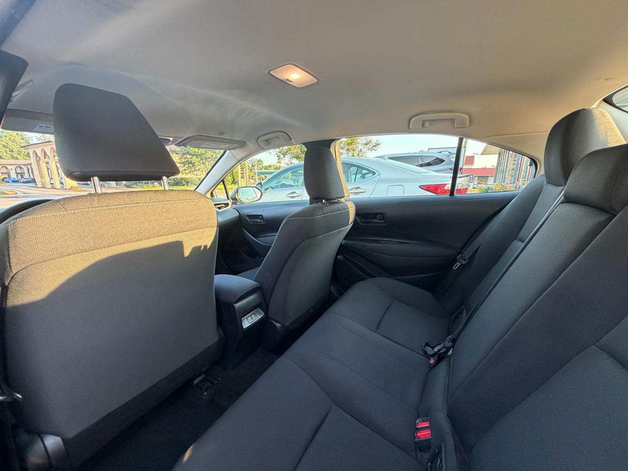 Toyota Corolla Hybrid LE FWD (Natl) 2025