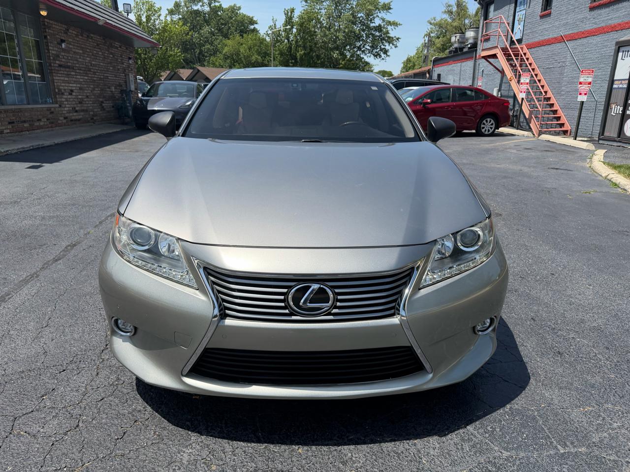 Lexus ES 350 4dr Sdn 2015