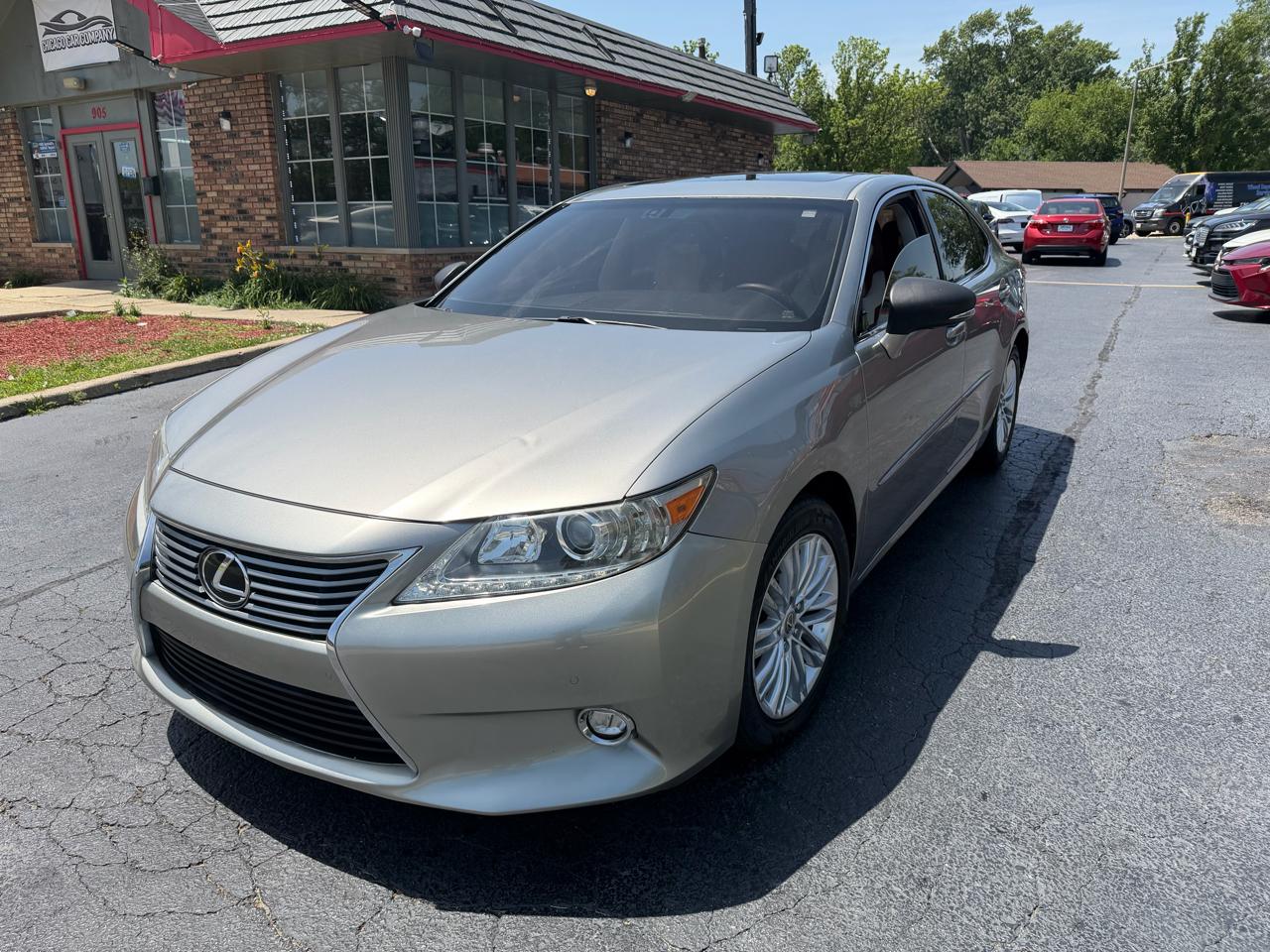 Lexus ES 350 4dr Sdn 2015