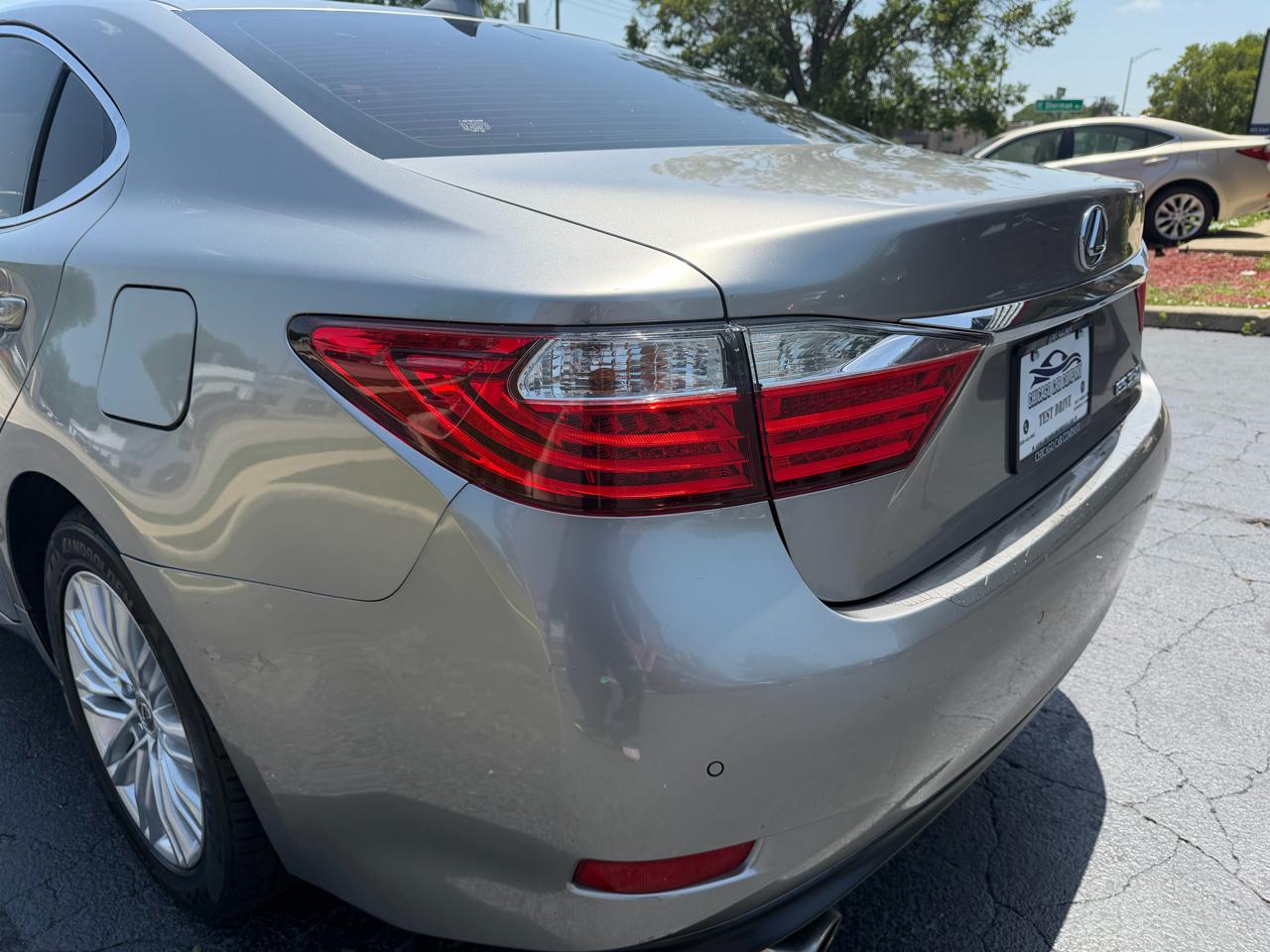 Lexus ES 350 4dr Sdn 2015