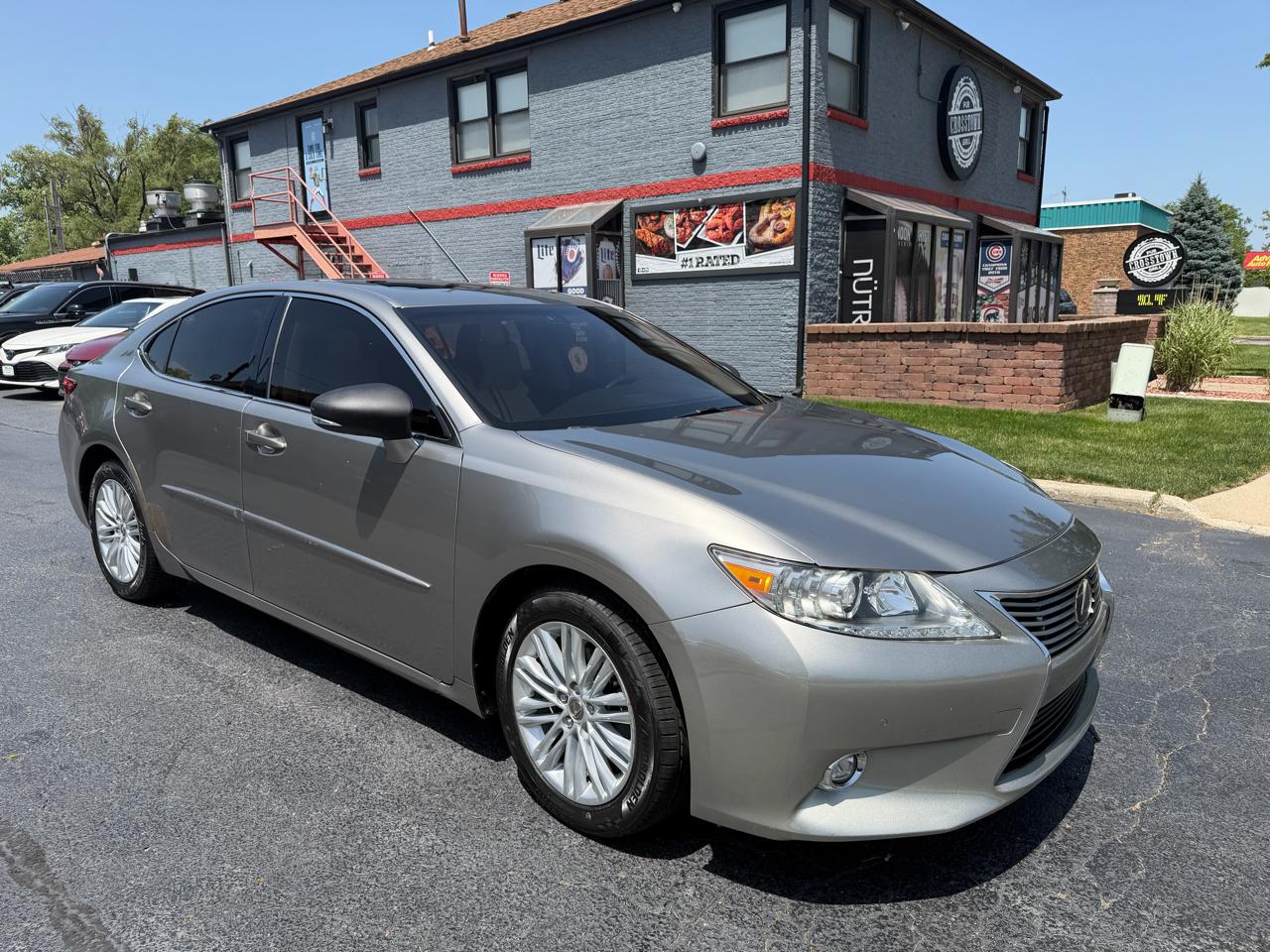Lexus ES 350 4dr Sdn 2015