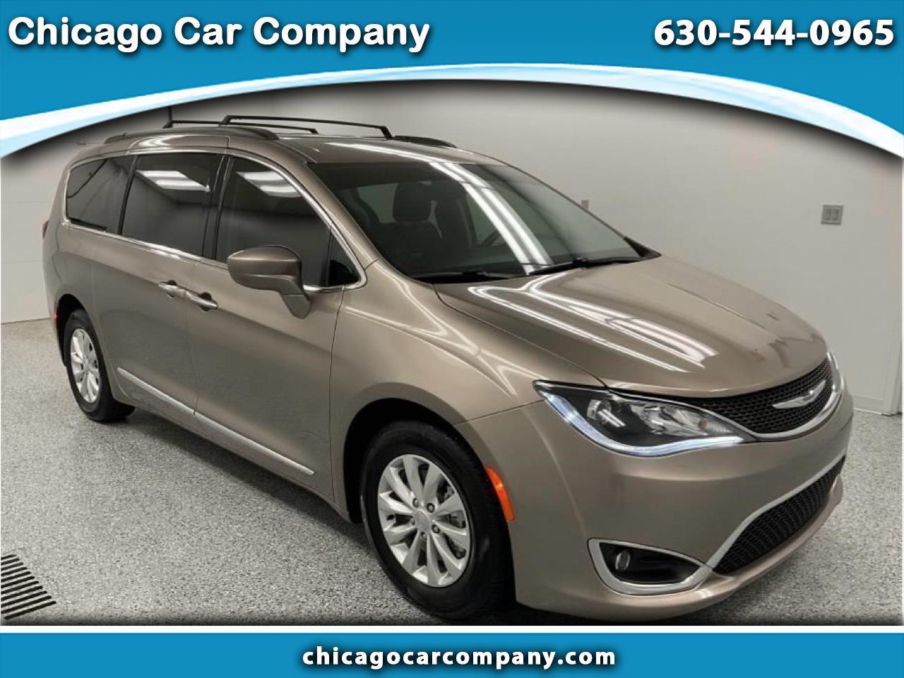2017 Chrysler Pacifica Touring FWD