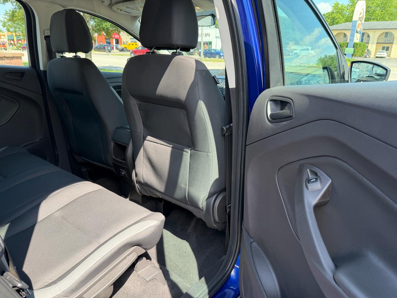 Ford Escape FWD 4dr S 2015