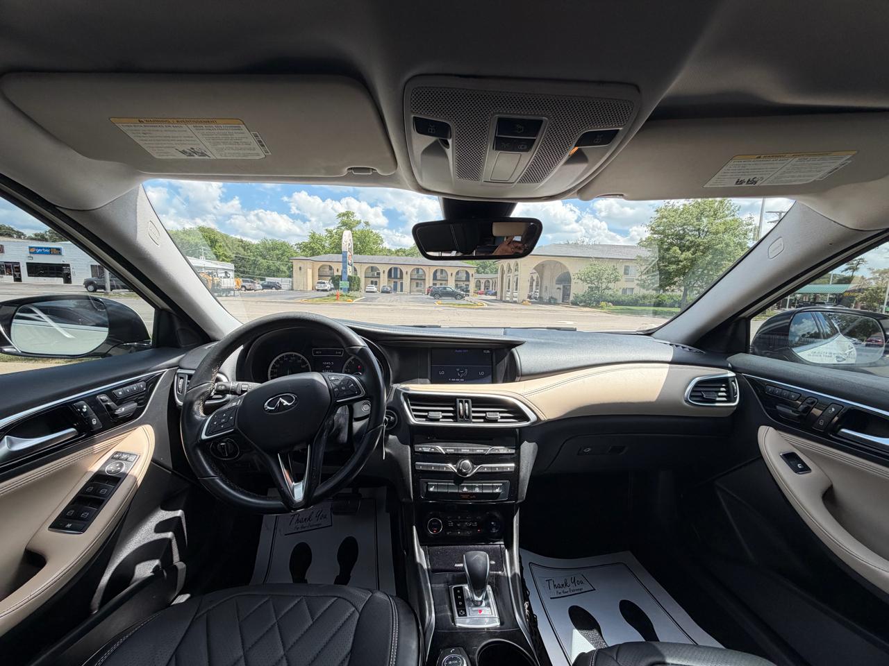 Infiniti QX30 Luxury FWD 2018
