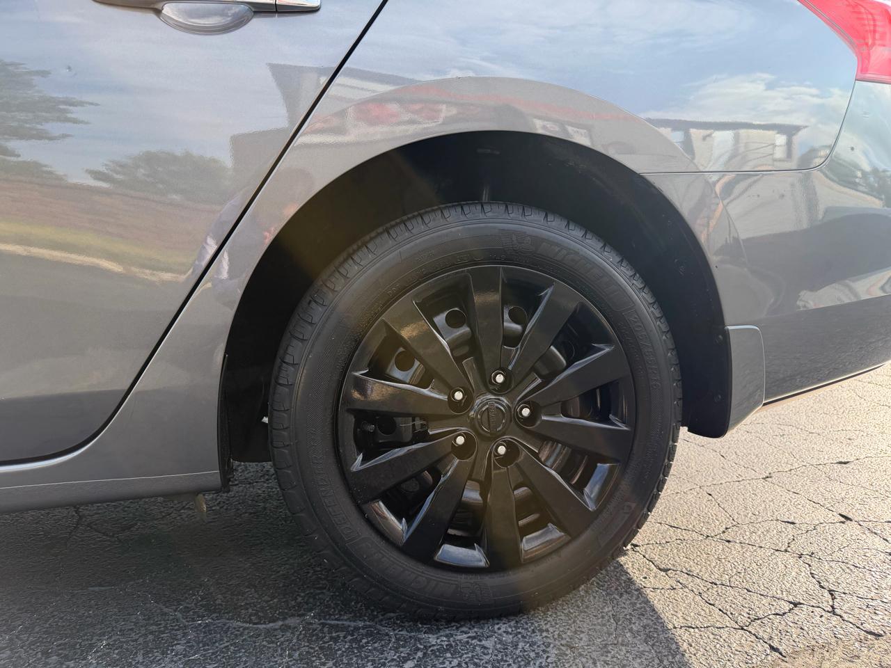 Nissan Sentra SV CVT 2017