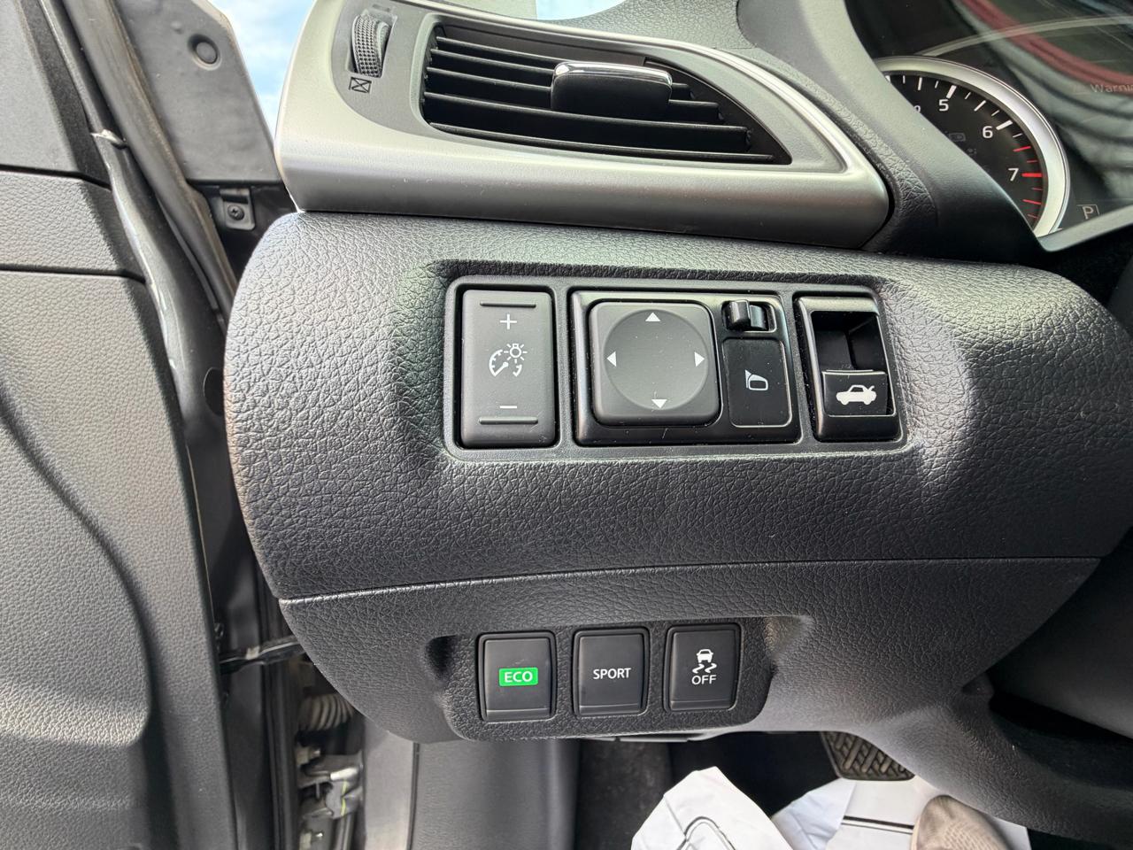Nissan Sentra SV CVT 2017