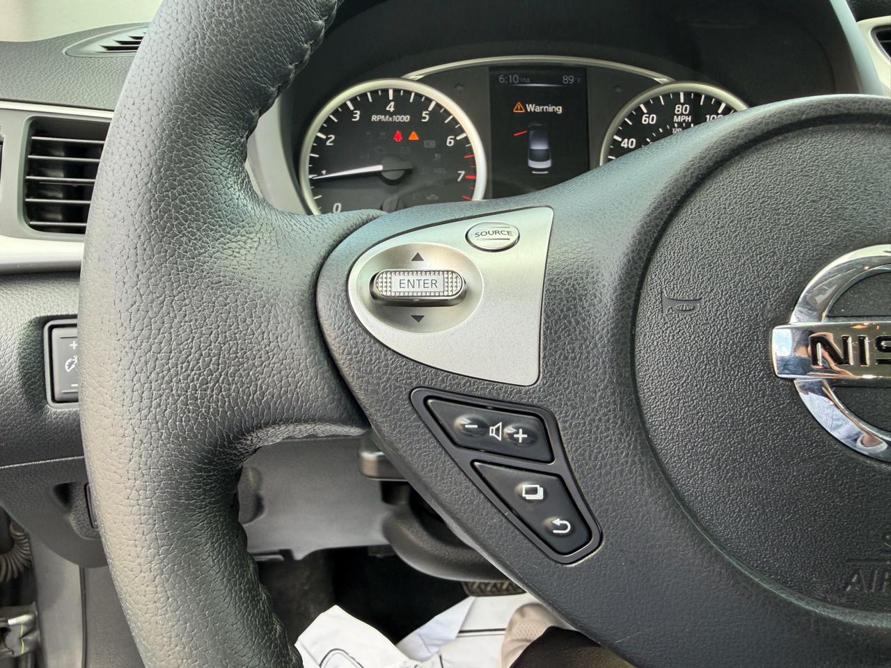 Nissan Sentra SV CVT 2017