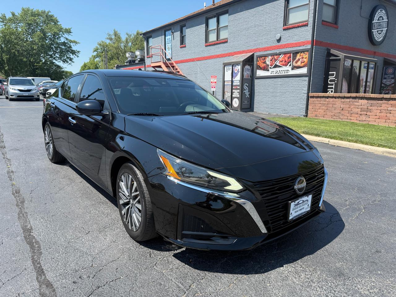Nissan Altima 2.5 SV Sedan 2023