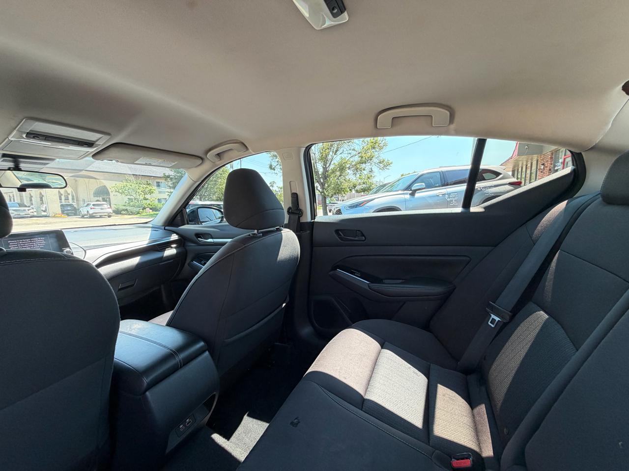 Nissan Altima 2.5 SV Sedan 2023