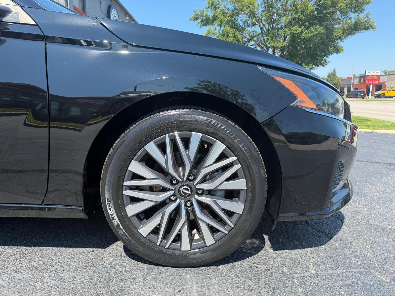 Nissan Altima 2.5 SV Sedan 2023
