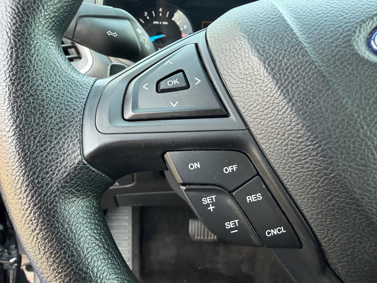 Ford Edge SE FWD 2018