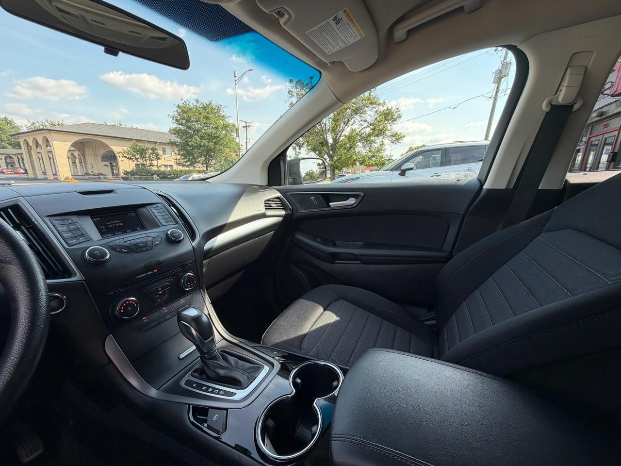Ford Edge SE FWD 2018