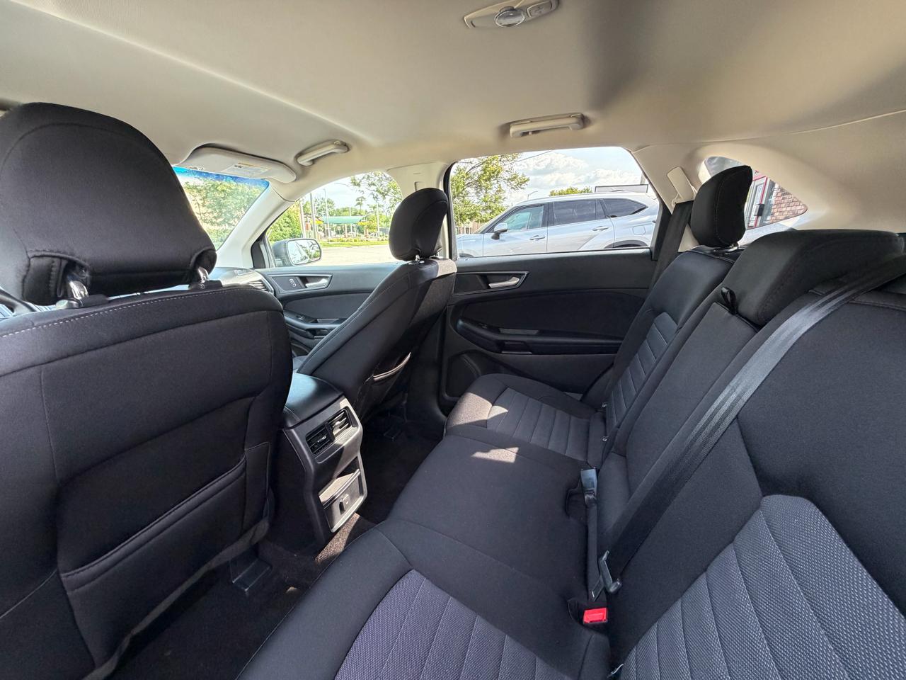 Ford Edge SE FWD 2018
