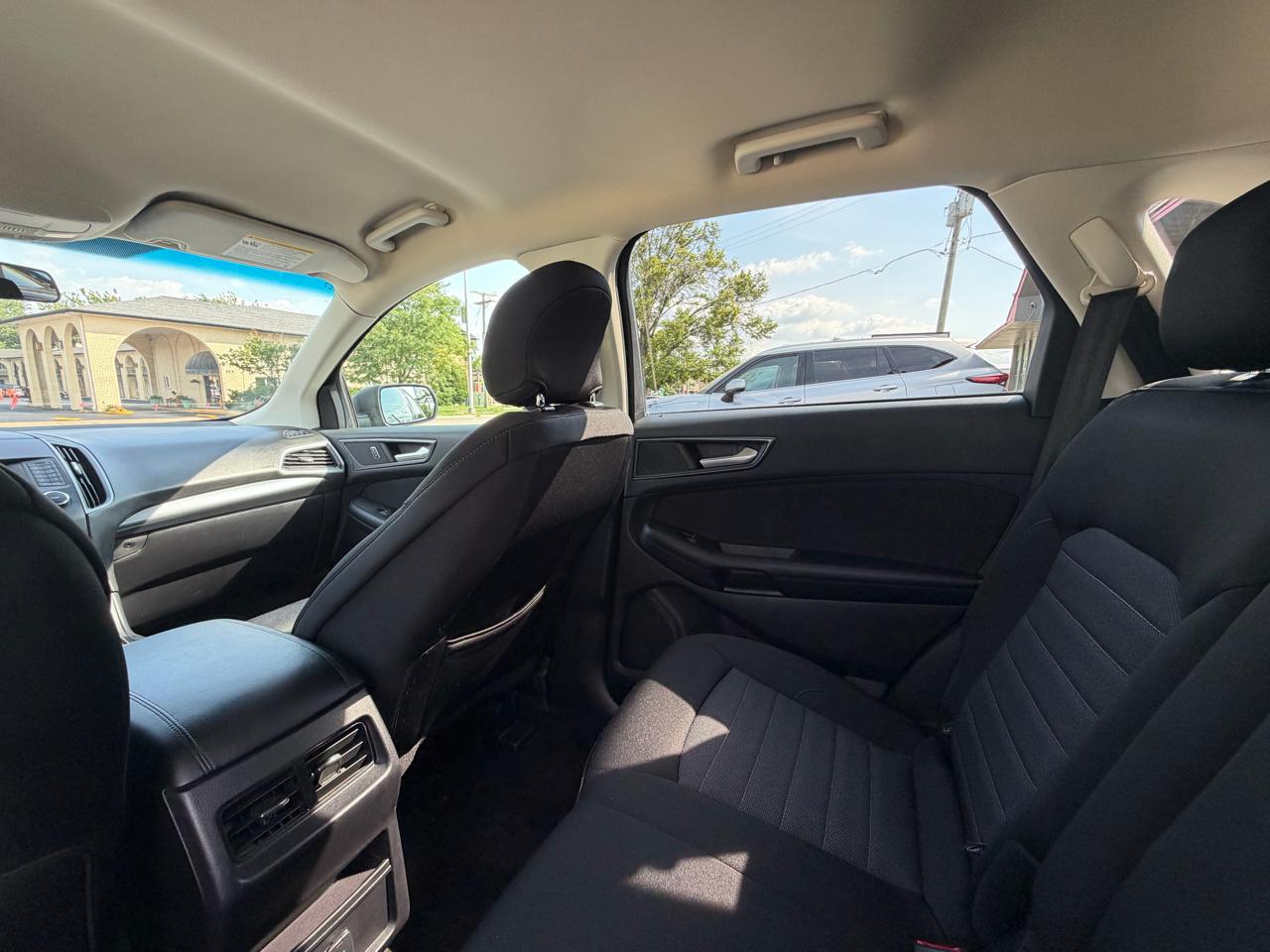 Ford Edge SE FWD 2018