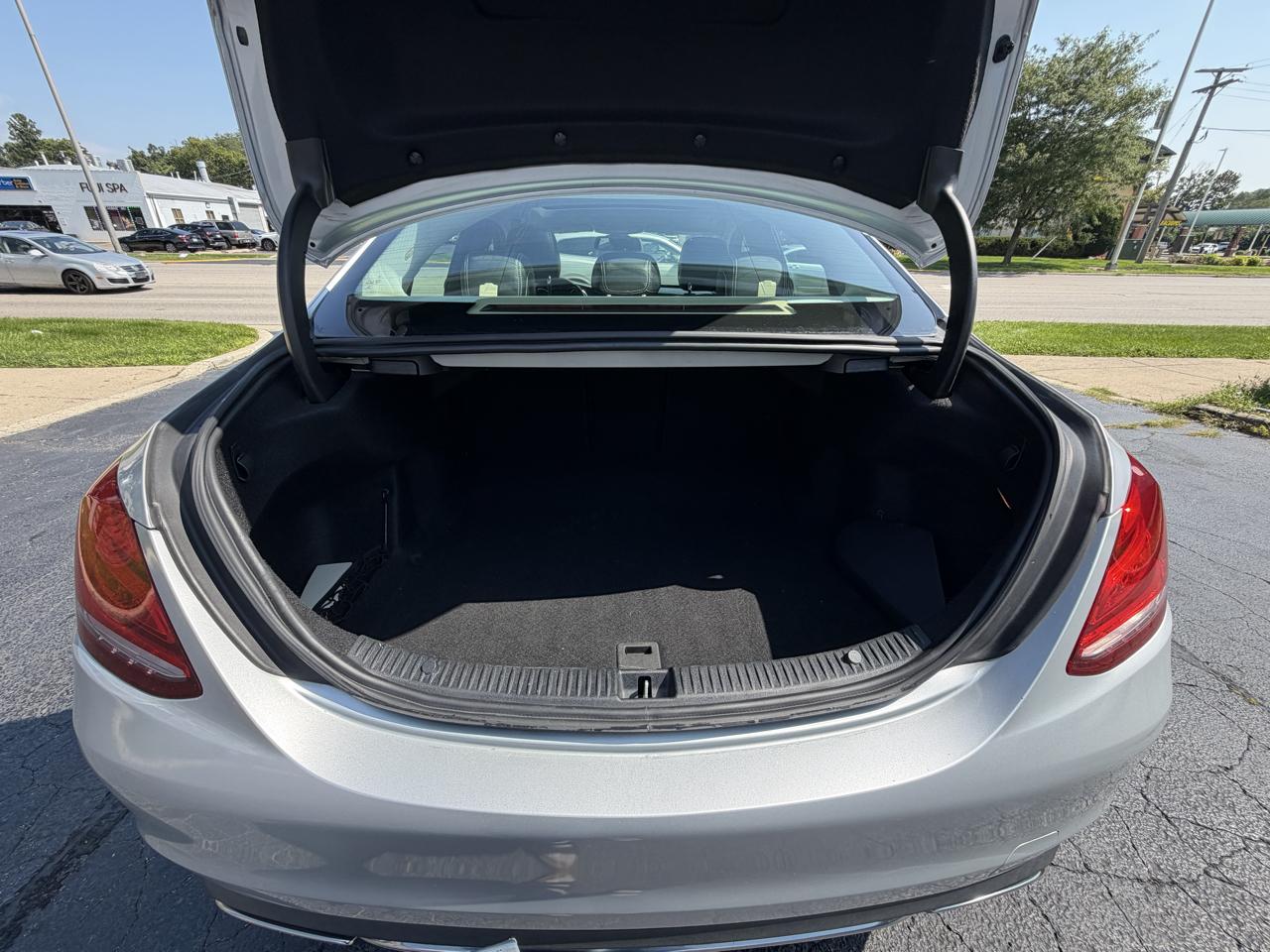 Mercedes-Benz C-Class 4dr Sdn C 300 RWD 2015