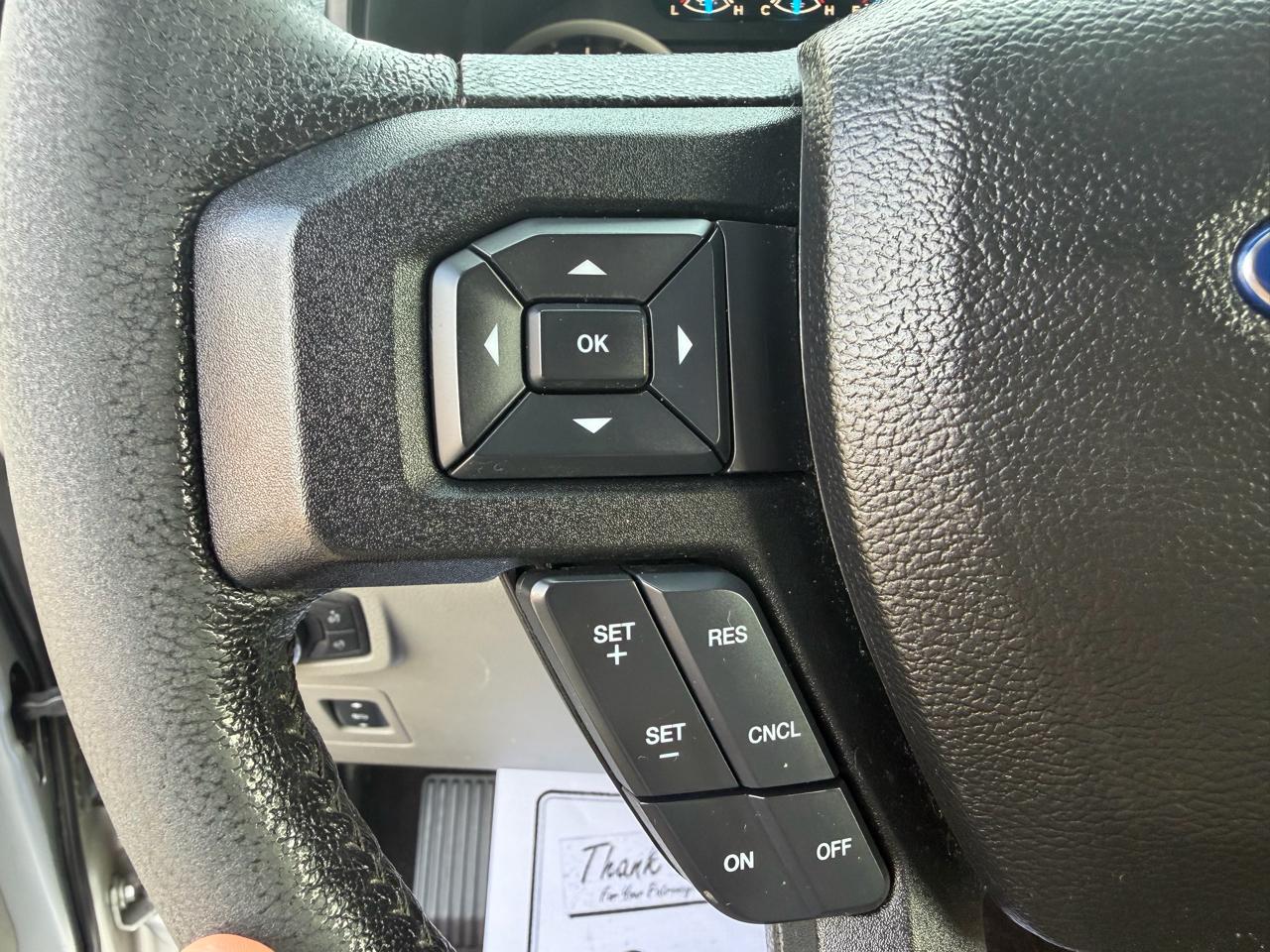 Ford F-150 4WD SuperCrew 145" Lariat 2016