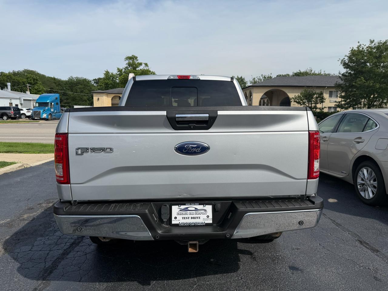 Ford F-150 4WD SuperCrew 145" Lariat 2016