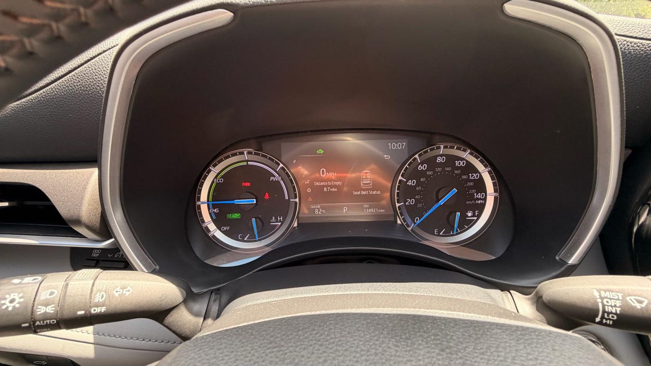 Toyota Highlander Hybrid XLE AWD (Natl) 2022