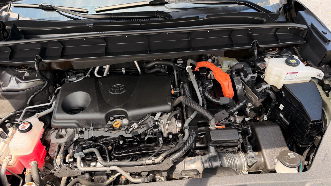 Toyota Highlander Hybrid XLE AWD (Natl) 2022