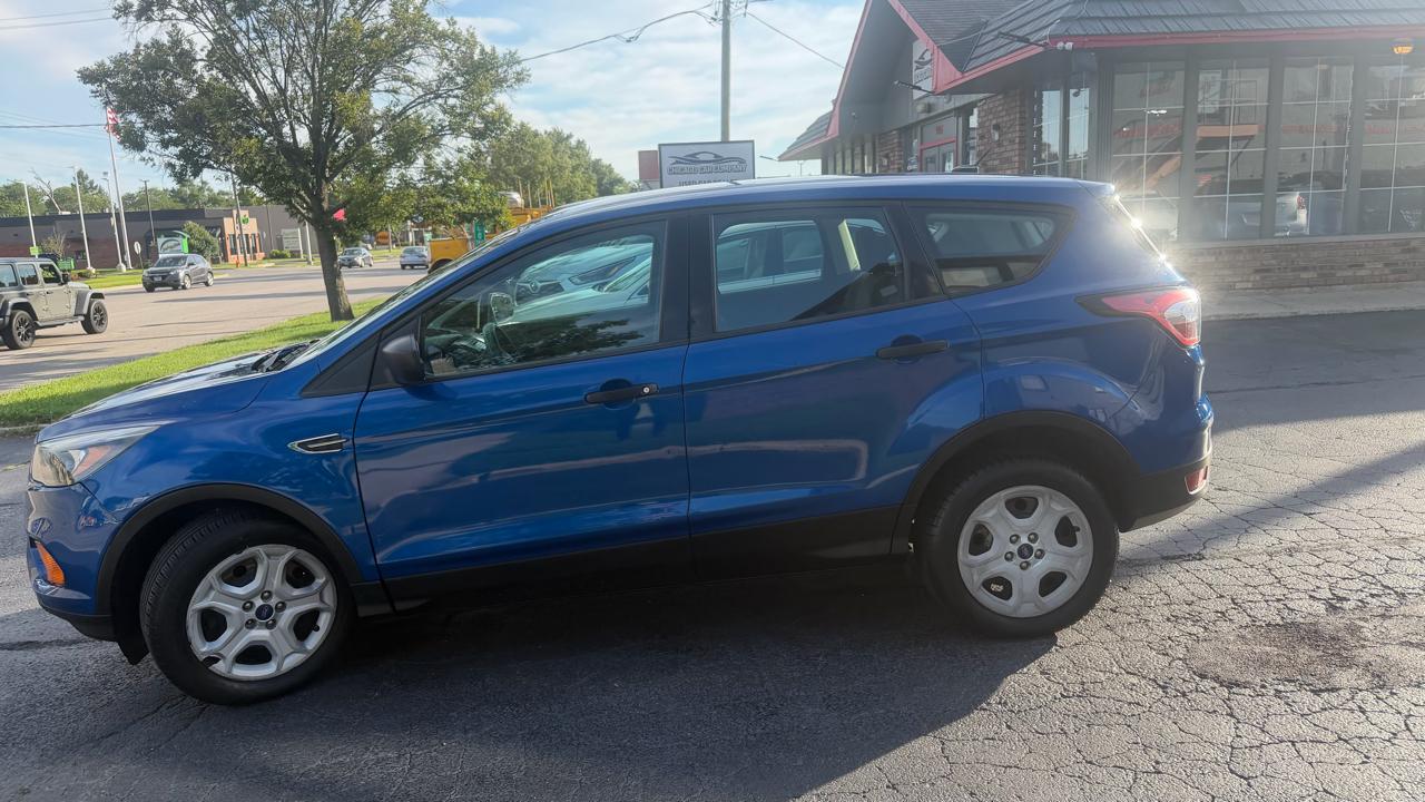 Ford Escape S FWD 2018
