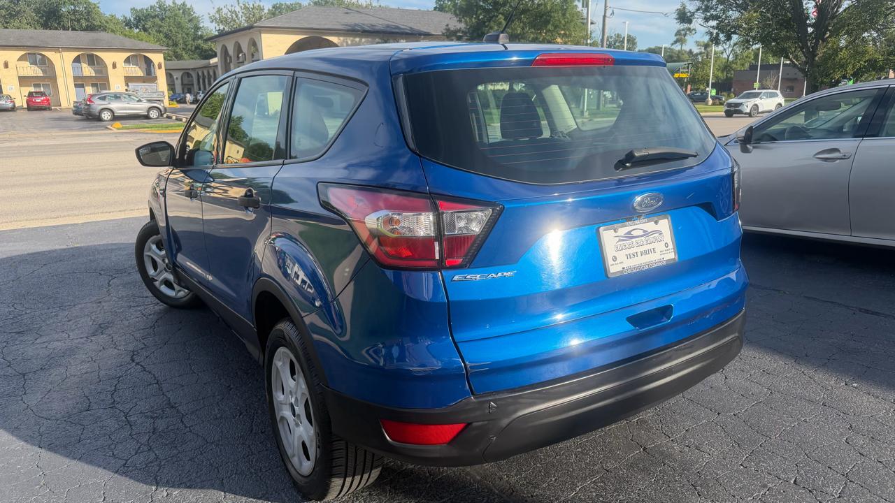 Ford Escape S FWD 2018