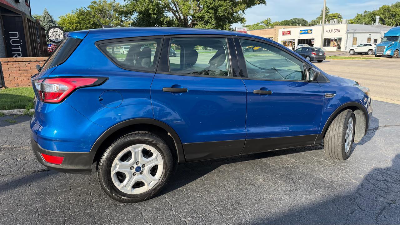 Ford Escape S FWD 2018