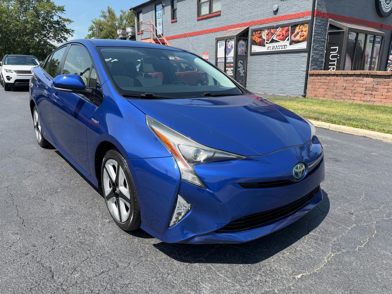 Toyota Prius Three Touring (Natl) 2017