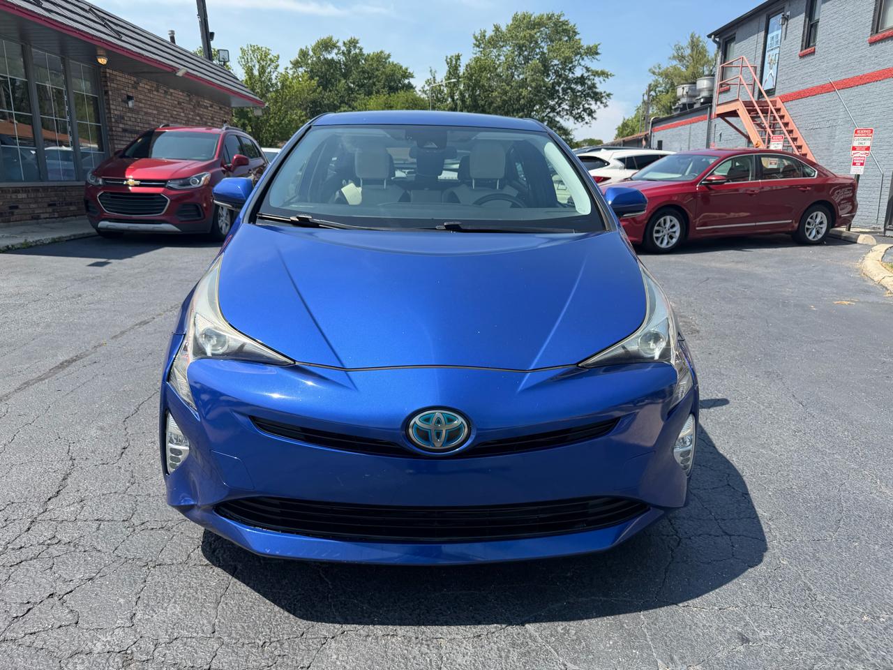 Toyota Prius Three Touring (Natl) 2017