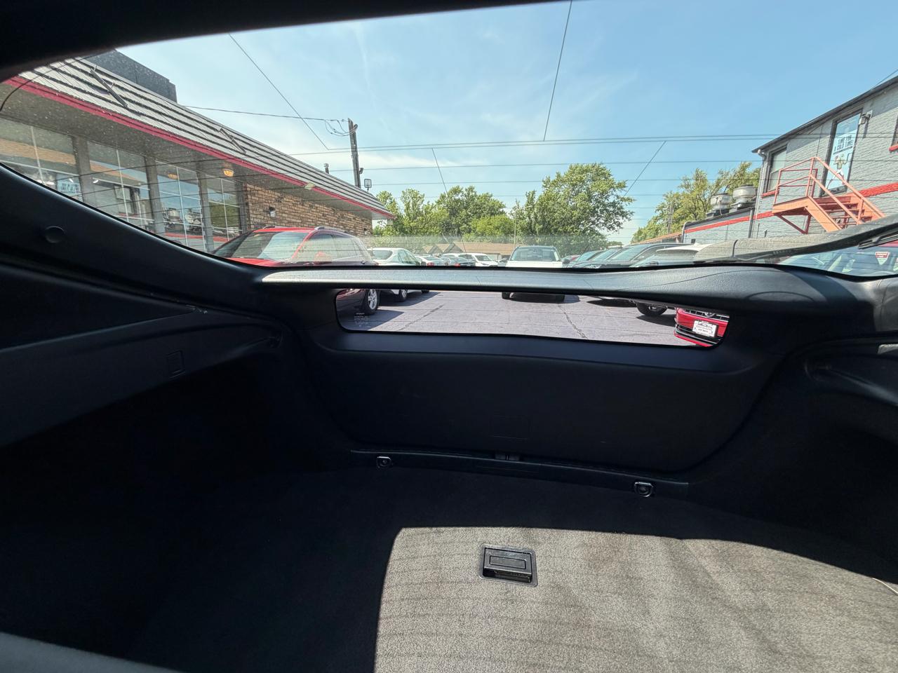 Toyota Prius Three Touring (Natl) 2017