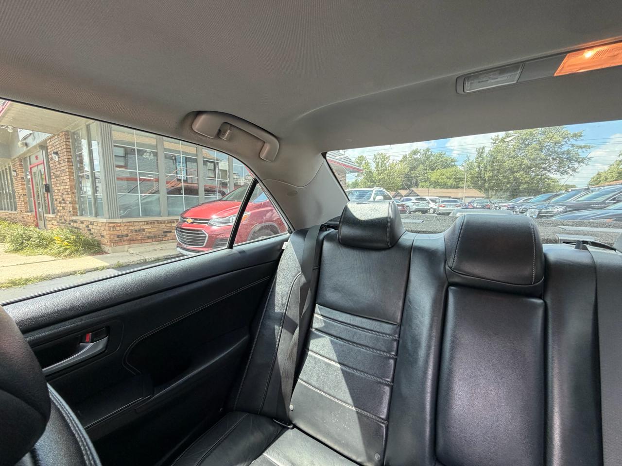 Toyota Camry Hybrid 4dr Sdn XLE (Natl) 2015