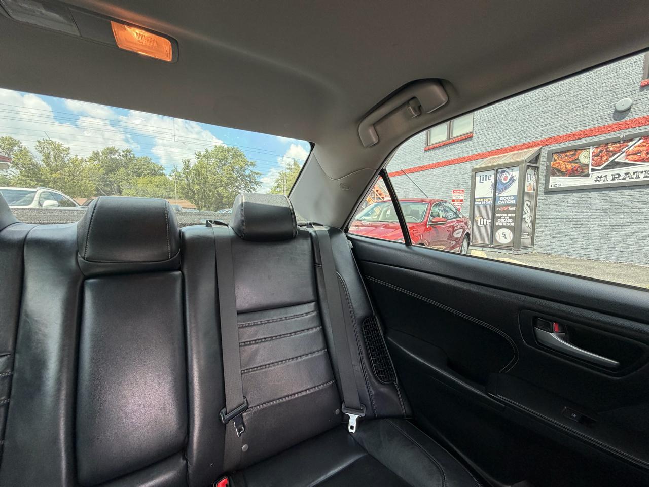 Toyota Camry Hybrid 4dr Sdn XLE (Natl) 2015