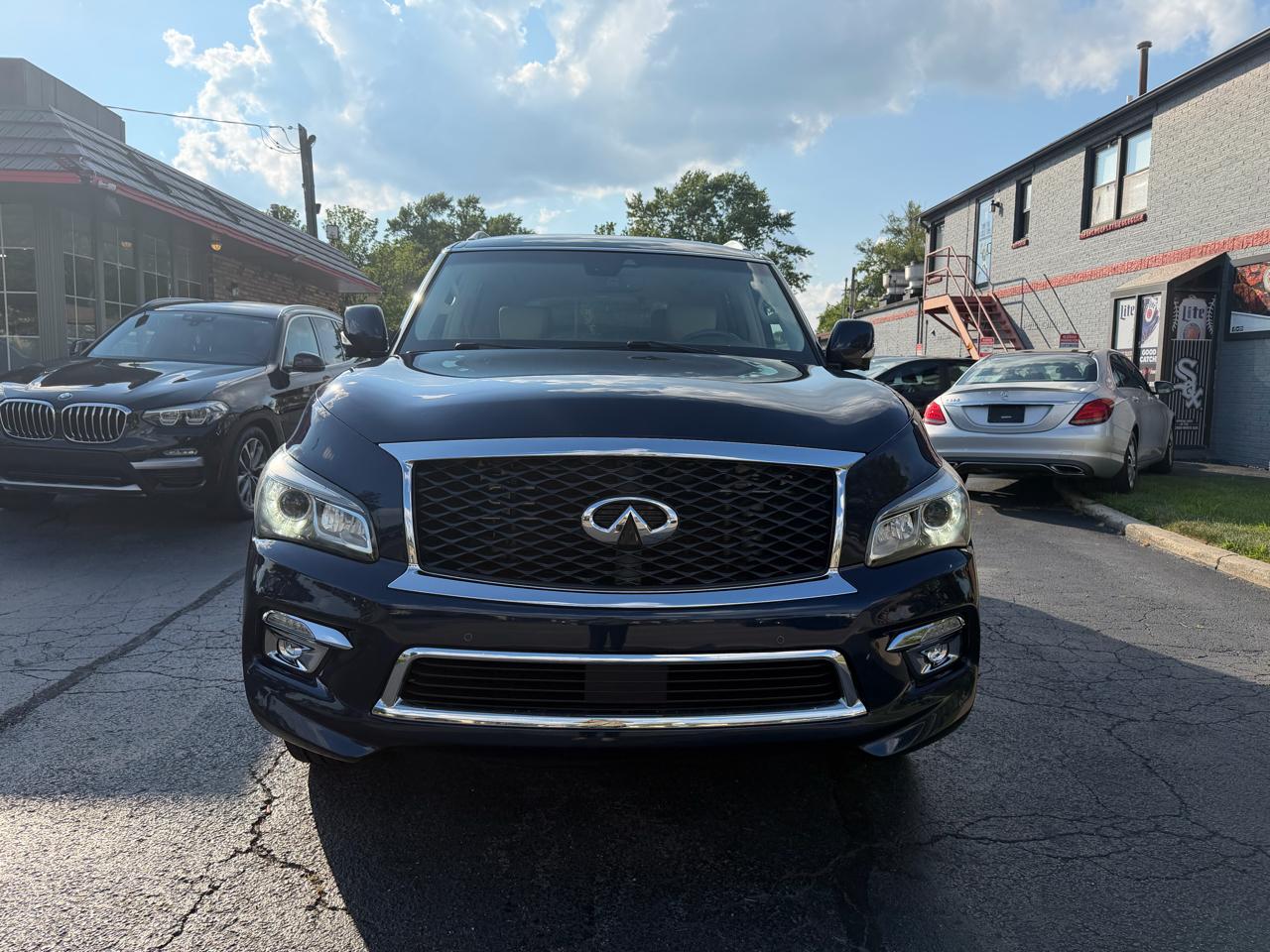 Infiniti QX80 AWD 2017