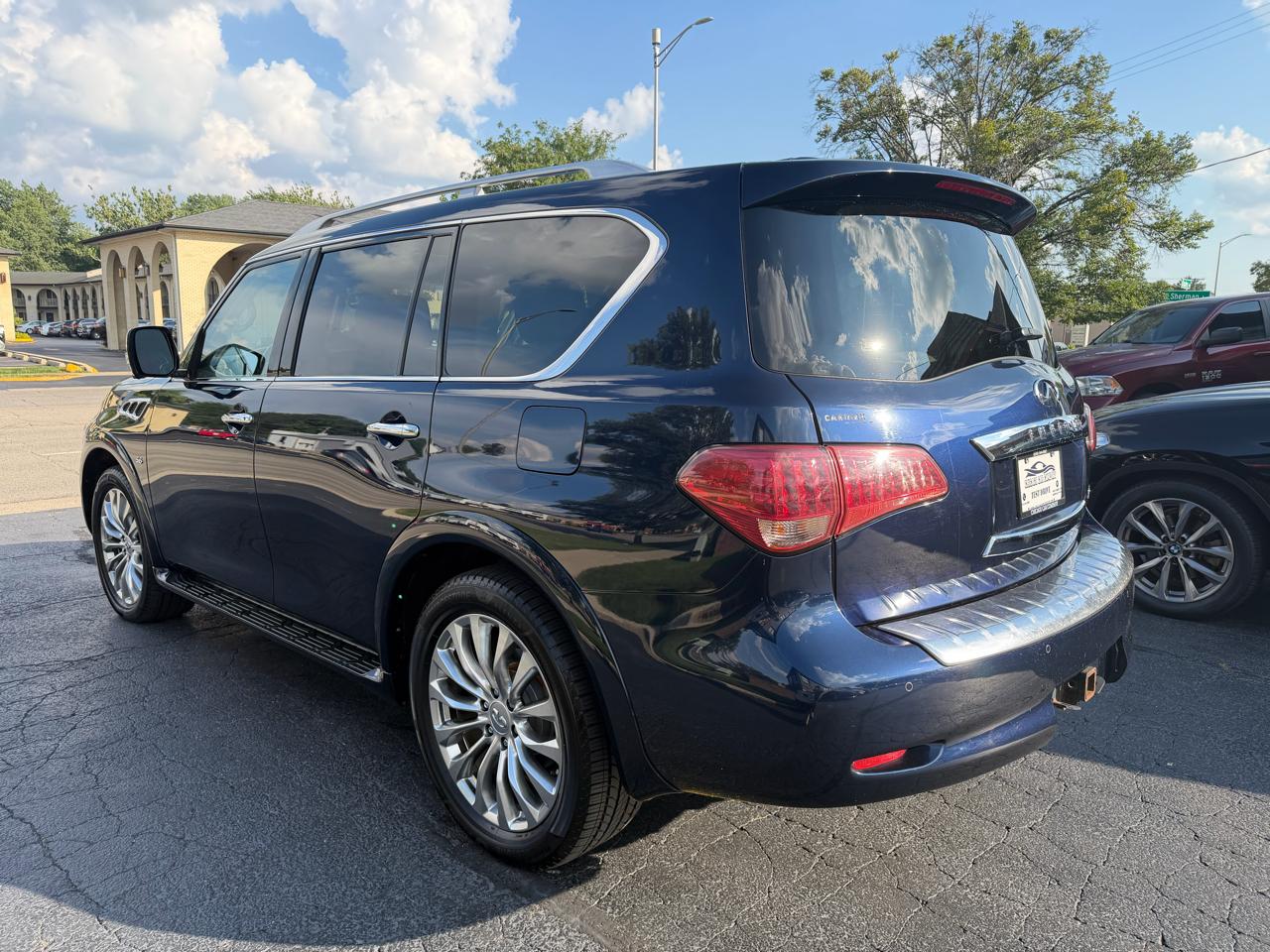 Infiniti QX80 AWD 2017