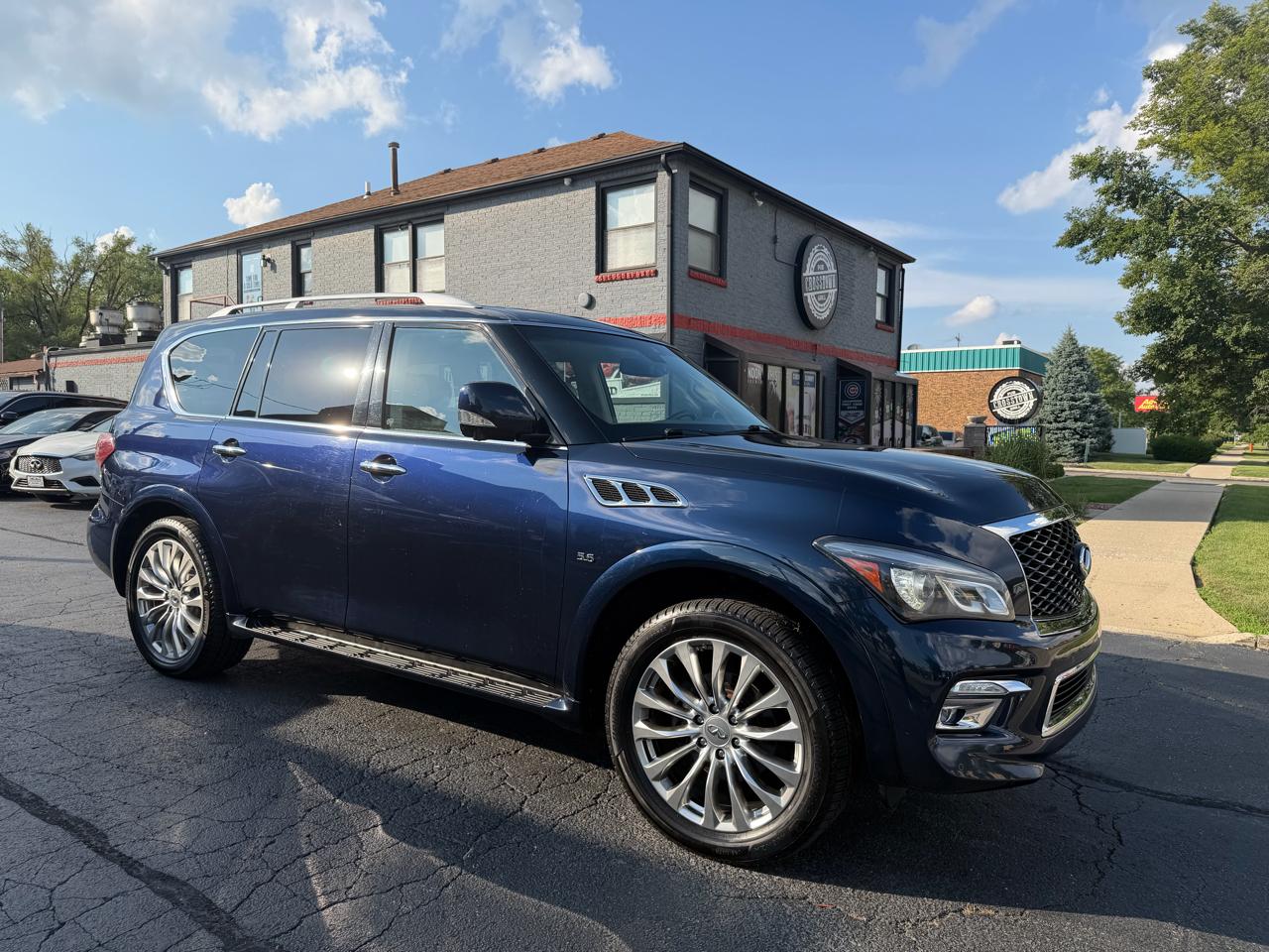Infiniti QX80 AWD 2017