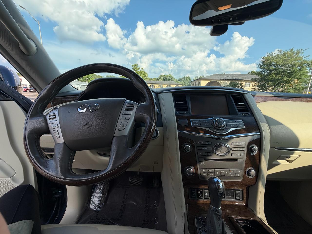 Infiniti QX80 AWD 2017